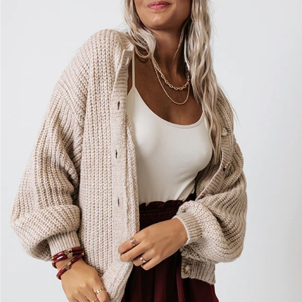 BB Dakota Sweater Cardigan L